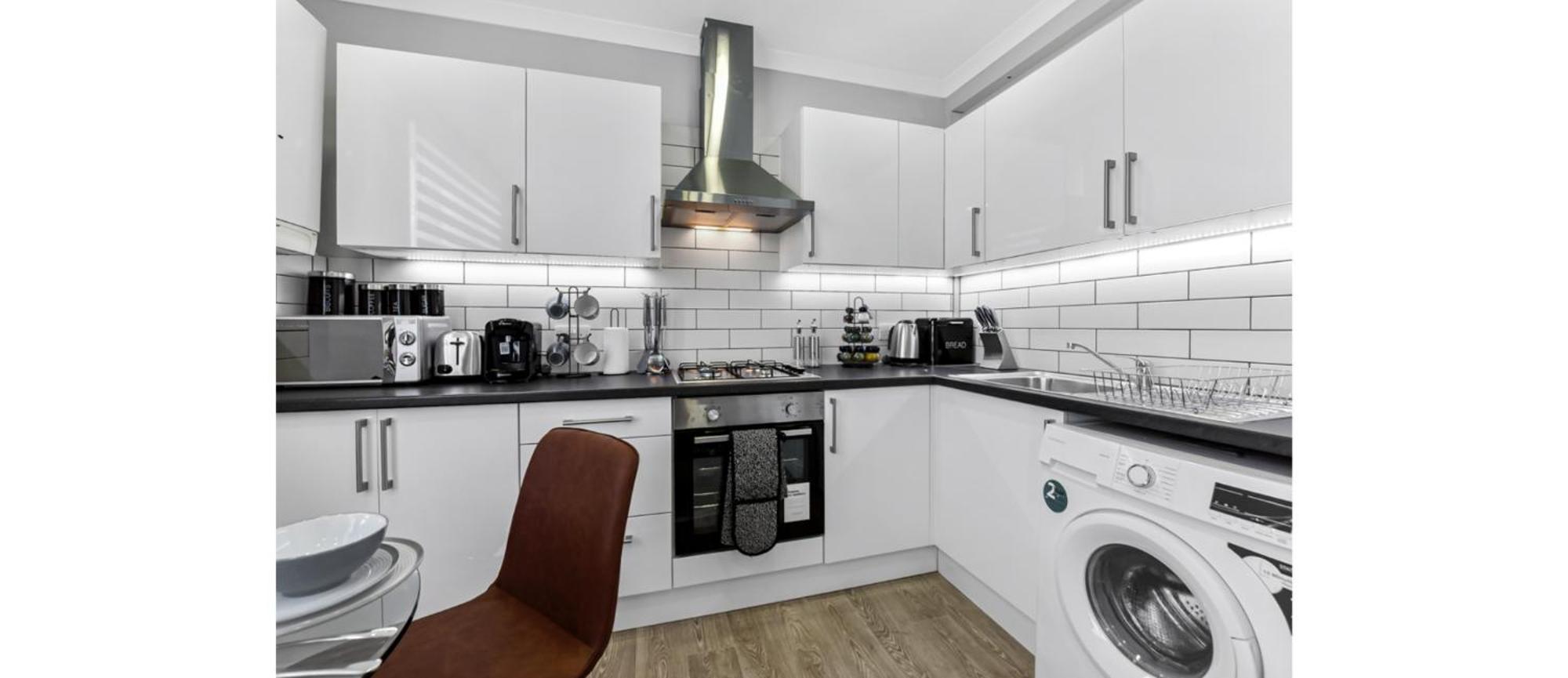 Apartamento Southwark Serenity: Cozy Flat With Balcony