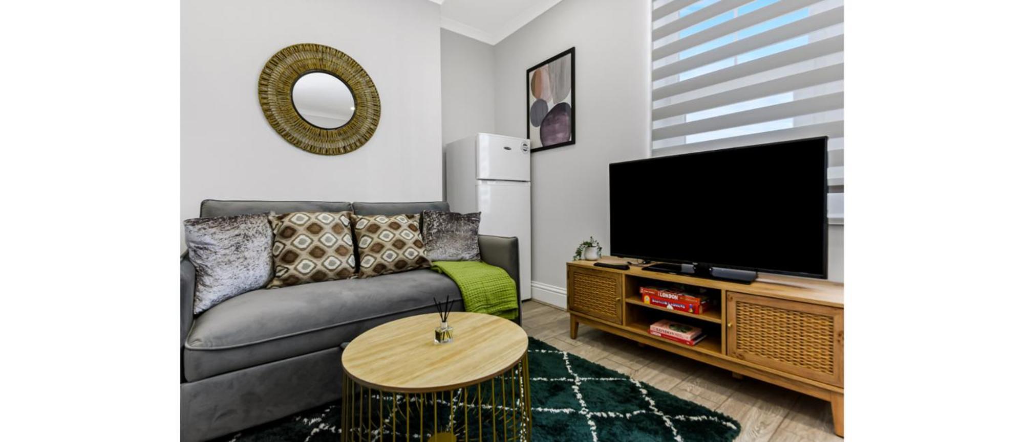 Southwark Serenity: Cozy Flat With Balcony Apartamento Londres